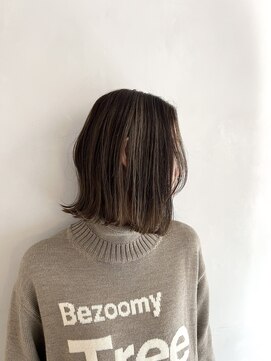 マスカリ(muscali) #丸型#ホワイトグレージュ#ミニウルフ#チェリーブラウンa63