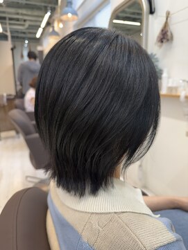 アオカマクラ(a-o Kamakura) 揺れ感がかわいい！外はねボブレイヤー