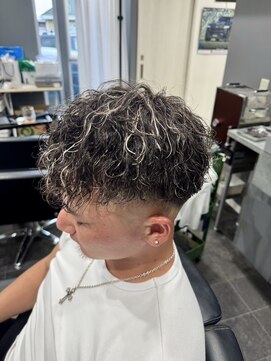 ヘアバイフォーク 余市店(Hair by VORK) ツイストスパイラル