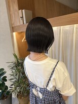 ムク 甲府(muku.)&nbsp;ぱつっとボブ/切りっぱなし/透明感カラー/ブルーブラック