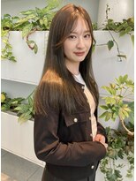 オーセンヘア(AUTHEN.HAIR)&nbsp;（mutsumi.）ストレート＊オリーブアッシュ