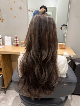 アヴァンス 京橋店(AVANCE) 白髪ぼかし/小顔/ココアベージュ/オリーブグレー/京橋