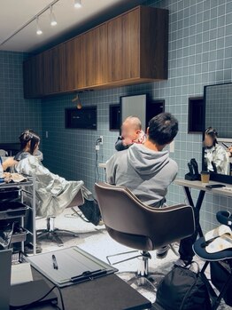 ワンバイアンジ(ONE by Angie)の写真/【豊田市/上挙母駅】お子様連れ歓迎◎周りの目を気にせず,リラックスしてサロンタイムをお過ごし頂けます♪