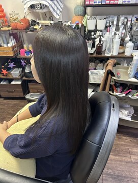 魔女の手仕事 魔女の魔法が宿る、ロング髪質改善スタイル！