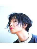 シータ(CITA)&nbsp;ブルーブラック×ショートボブ