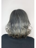 リヒト ヘアワークス(Licht HairWorks)&nbsp;外国人風グラデーショングレージュ