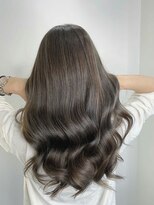 メーヴェ(Mowen) グレージュxアディクシーxラフウェーブ