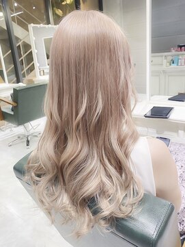 デイズ(days) 大人可愛い☆ベージュカラー　アッシュグレージュカラー