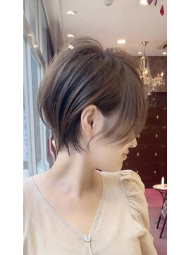 アース 大曽根店(HAIR&MAKE EARTH) 30代40代丸みショートヘア