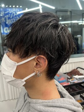 エイト 池袋店(EIGHT ikebukuro) 前髪長めショートスタイル