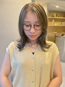 ヘアー アイス ルーチェ(HAIR ICI LUCE) オリーブベージュ ブリーチなしカラー ヘルシースタイル