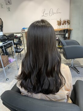 リーオオサカ(Lee Osaka) オリーブグレージュ