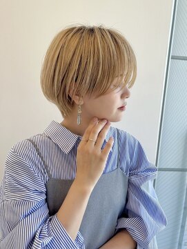 イヴォークトーキョーオーサカ(EVOKE TOKYO osaka) 大人ショート ハイトーン ブリーチ カラー 似合わせカット