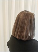 グレイヘア、ナチュラルベージュ。