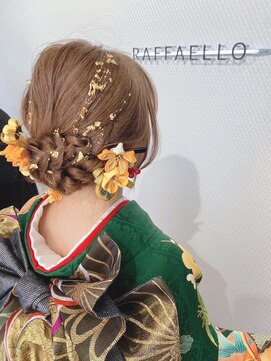 ルネッサンスヘアー ラファエロ(RAFFAELLO) アップスタイル