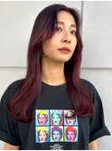 センターパート レッドカラー 顔周りカット くびれヘア 艶感