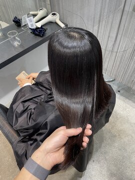 ボンズサロン オモテサンドウ(BONDZSALON OMOTESANDO) 髪質改善&縮毛矯正×酸性ストレート【表参道駅,原宿駅】