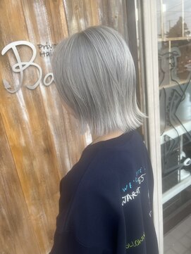 バンビ プライベート サロン(Bambi private salon) Bambi* 切りっぱなしホワイトベージュ