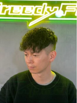 グリーディーフォックス 代々木(Greedy FOX)の写真/ビジネスシーンで好印象を与えるスタイルから、プライベートで楽しむスタイルまでお任せ！<理容室>[代々木]