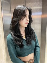 リリー(Lilley) ハッシュカット×小顔レイヤー×韓国風巻き×髪質改善