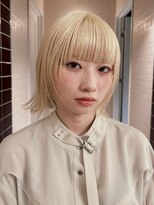 リリック(LYLICK)&nbsp;ホワイトベージュ