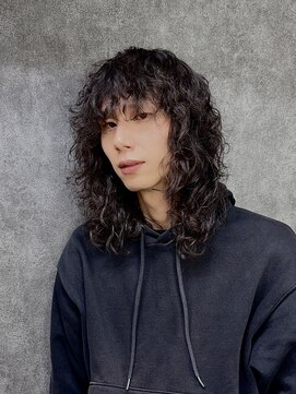 ニュイ 新宿(Nuit) メンズレイヤーパーマ