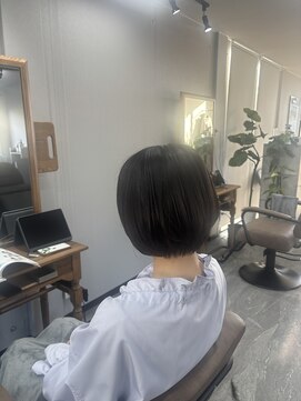 リイ(Lii) レディース　ショート　ショートボブ　ボブ