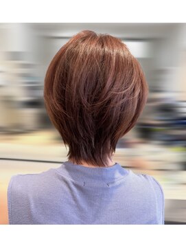キルト(kilto.) 小顔効果抜群!360度美シルエットの大人くびれウルフ/富山/