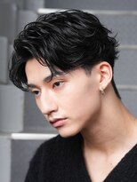 バイフィフス 原宿/表参道(by fifth)&nbsp;フェザーパーマセンターパートウルフカットシャドウパーマ