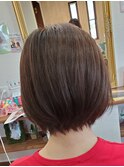 ふんわり×前下がりショートボブ