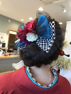 ハーツ(HEARTS) 華やかまとめ髪