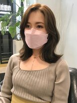ラブクロム トウキョウ(LOVECHROME TOKYO) ペールベージュカラー☆大人かわいい美髪くびれヘア外ハネボブ