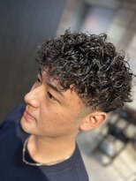 フランクスバーバー アンド ビアークラブ(FRANK'S BARBER and BEER CLUB)&nbsp;フェードプードルパーマ