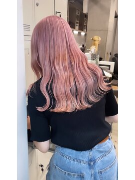 ヴァーディ オモテサンドウ(Vardy omotesando) ホワイトピンク・ハイトーンベージュ・表参道ケアブリーチ・吉永