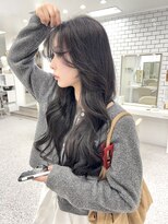 ロマーリ(LOMARLIE)&nbsp;コテ巻き風デジタルパーマ20代30代40代レイヤーグレージュ3