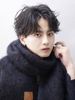 アーリー(Ali'i)&nbsp;波巻きパーマ／センターパート/狭めセンターパート