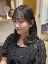 キートスバイガーランド (Kiitos by Garland)&nbsp;ふんわりミディアムレイヤーカット顔まわりレイヤー透明感カラー