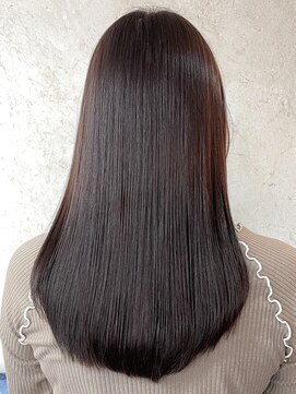 ビスクヘアデザイン(bisq hair design) くびれ巻き　韓国風　前髪カット　艶髪　サイドバング　髪質改善