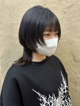 ウリ 横浜(uli) イチカちゃんウルフカット