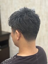 カミング 保谷店(Kaming) ツーブロ アップバングショート