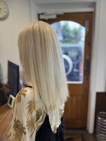 ルーム(ROOM)&nbsp;【ROOM】圧倒的ハイトーン　ホワイトブロンド