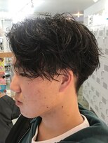 フィフス(fifth) ツイストスパイラルパーマツーブロックセンターパートメンズヘア