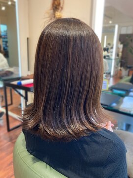 リリ(Re:Re:) 外ハネワンレンロブ