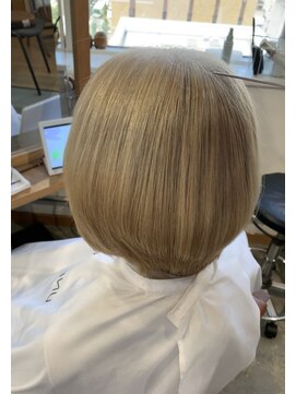 アンバースデー(UNBIRTHDAY) ◇髪質改善ストレート◇ビフォーアフター◇