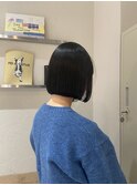 ぱつっと顎ラインボブ