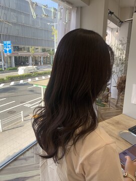 リジー(Litzy) 透明感ブラウン/嶋田 綺星