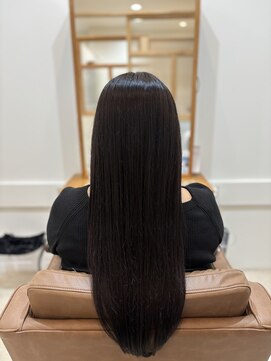 エフプラス(fplus) 【髪質改善】毛先まで潤う、憧れのシルク艶髪【H00014】