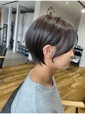 くびれショート　透明感グレージュ
