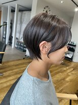 スワッグ(SWAG) くびれショート 透明感グレージュ