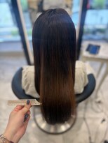 パーマ落としラボ アピッシュ 銀座(apish) パーマ落とし パーマ戻し ナチュラルストレート ツヤ髪